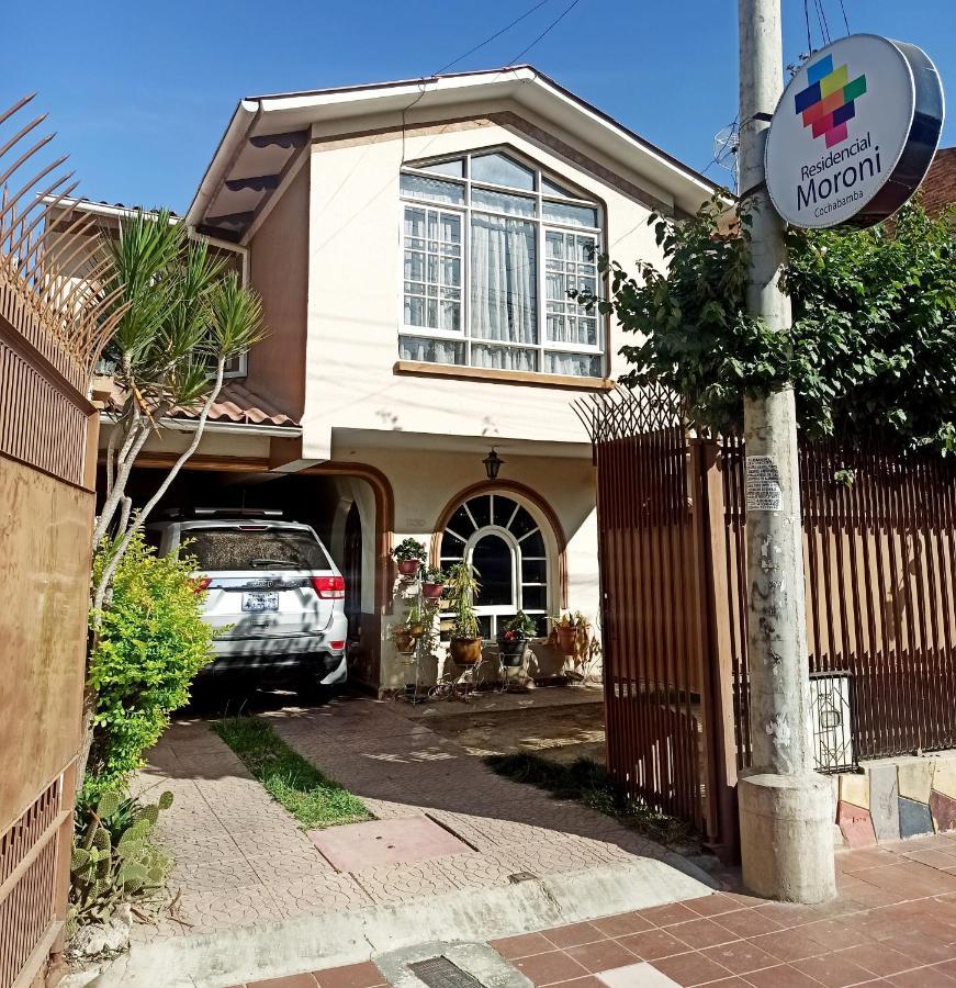 Residencial Moroni - Alojamiento En Cochabamba Bed & Breakfast Exterior photo