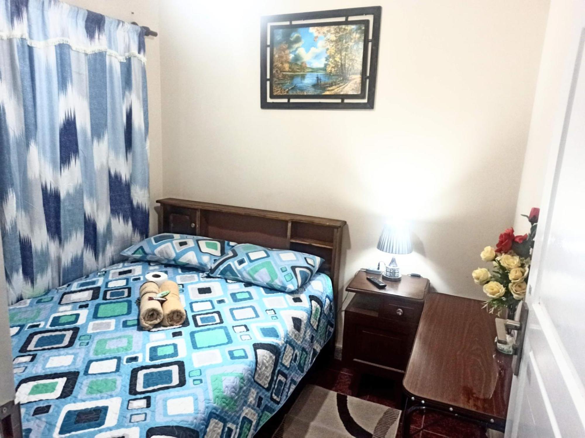Residencial Moroni - Alojamiento En Cochabamba Bed & Breakfast Exterior photo
